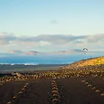 פארק נופש Eslanzarote Luxurious Eco Dome Experience *