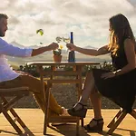 Eslanzarote Luxurious Eco Dome Experience טגיסי
