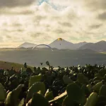 פארק נופש Eslanzarote Luxurious Eco Dome Experience