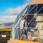 פארק נופש Eslanzarote Luxurious Eco Dome Experience