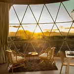 Eslanzarote Luxurious Eco Dome Experience 假日公园